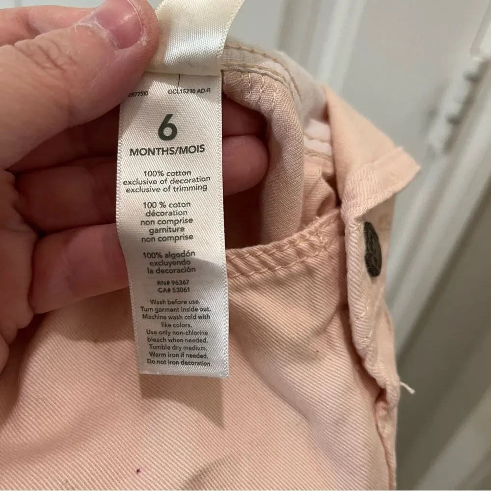 OshKosh B'gosh Overalls Girls Size 6M Light Pink Cotton Heart Pocket Vestbak